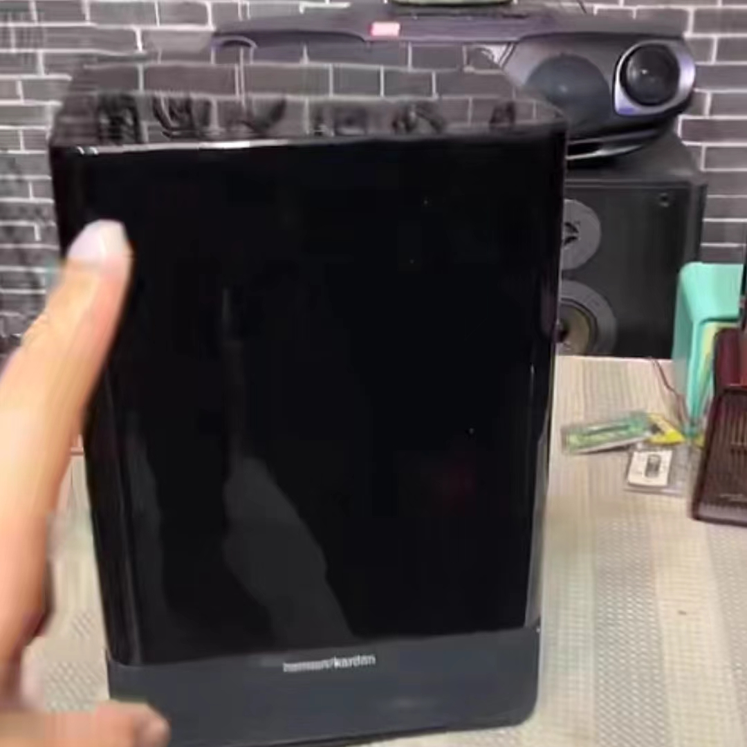 HMKD低音炮音箱   不支持7天无理由退货  运费自理
