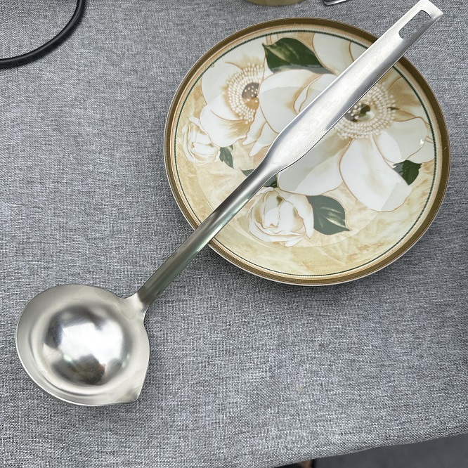 S152亗磨砂鹰嘴大汤勺1支丨十点kio 积木厂家提供福利