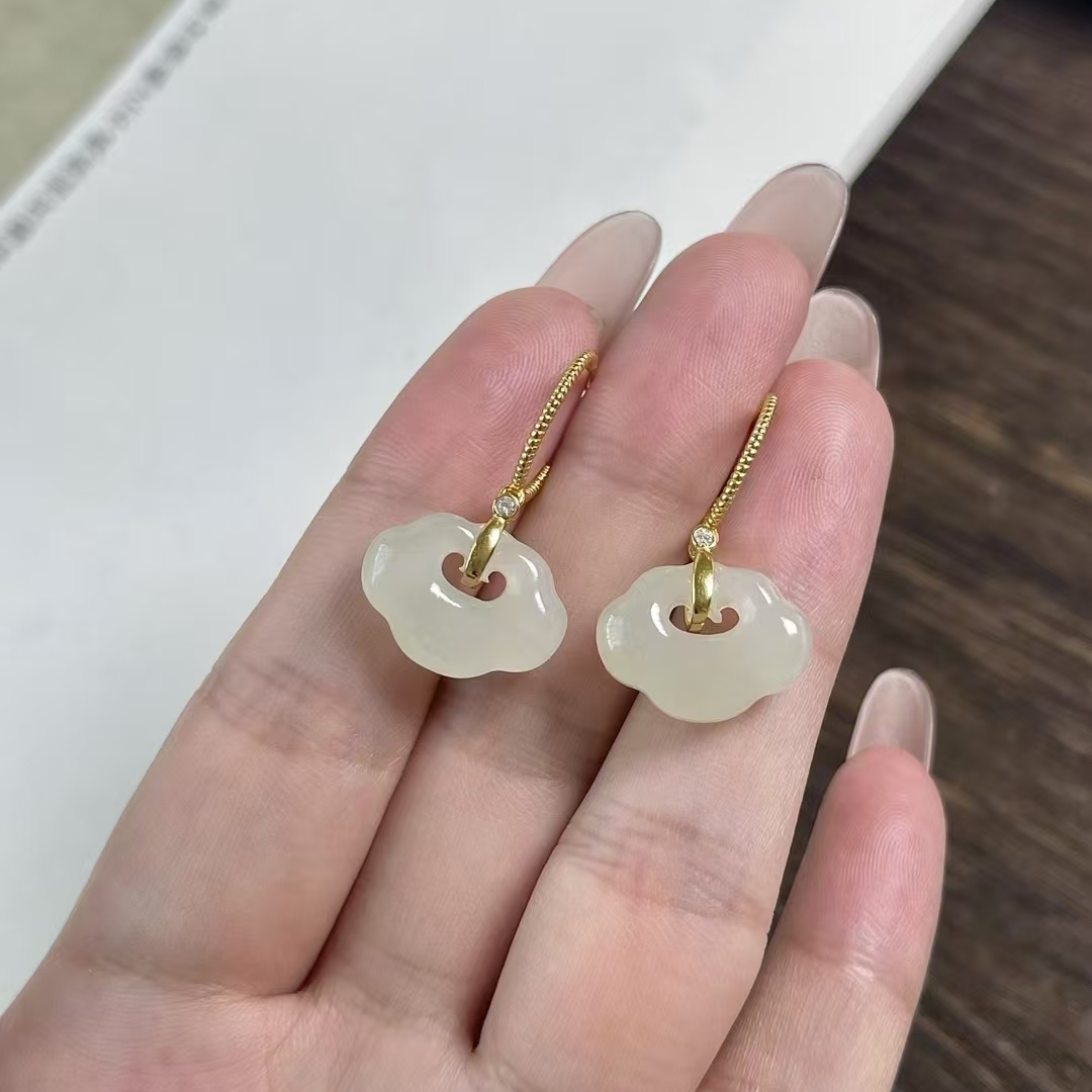 天然和田玉老料白玉如意款银镶耳钩冰透干净色匀百搭送礼物