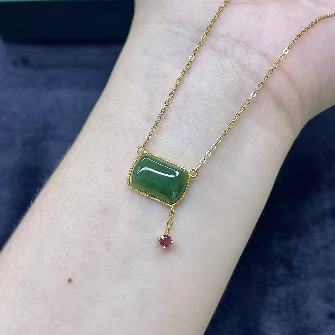 天然和田玉银镶嵌吊坠碧玉吊坠挂坠精挑戒面高端时尚送礼物