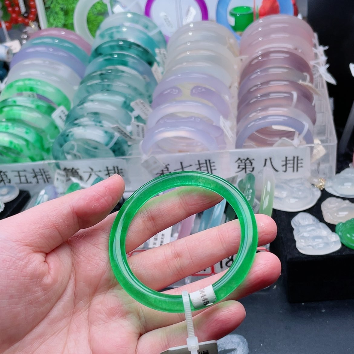 【闪购商品】玛瑙/玉髓手镯合金