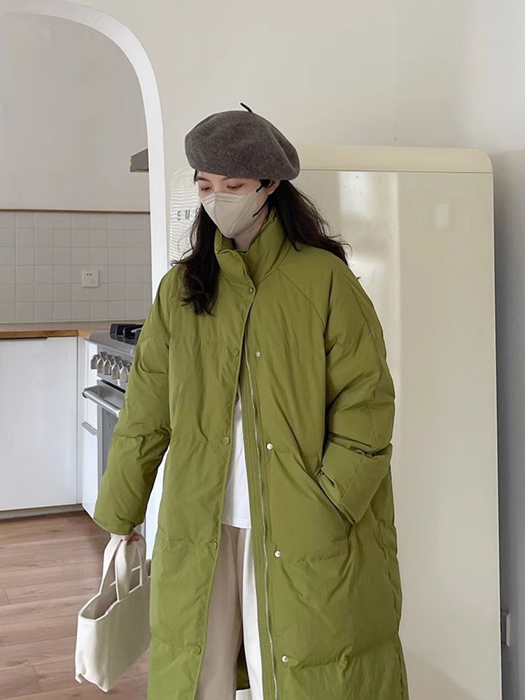 羽绒服绿色羽绒服女中长款2023年新款韩版宽松设计感立领白鸭绒冬