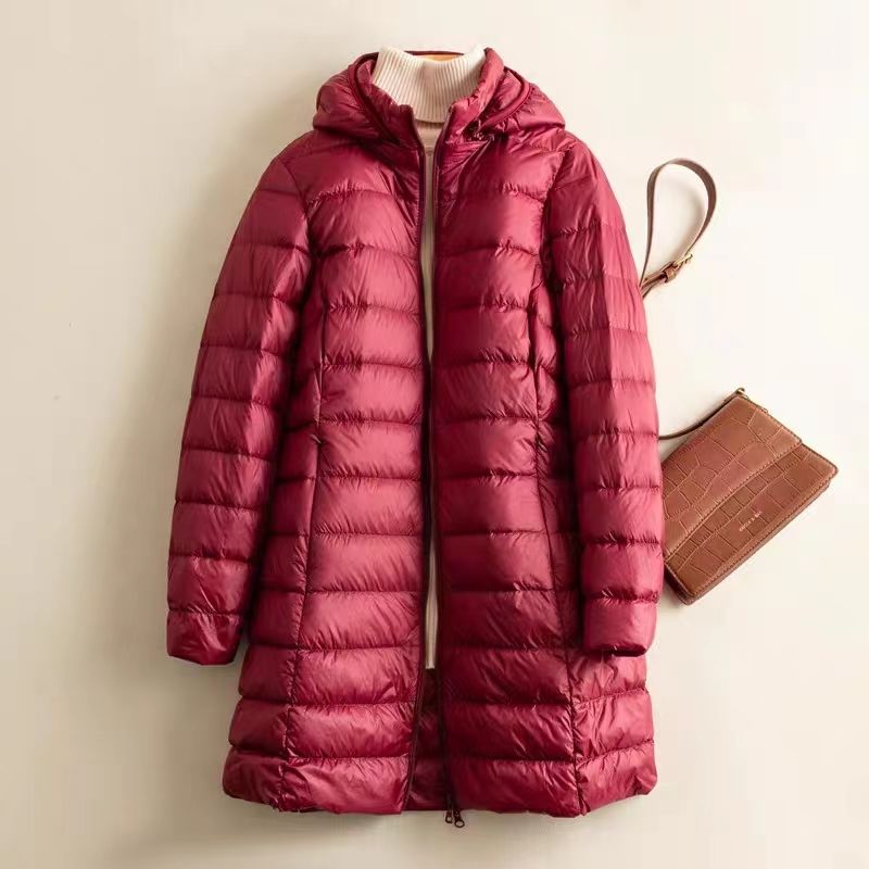 羽绒服冬季大码轻薄羽绒女中长款连帽2023年新款白鸭绒中老年宽松