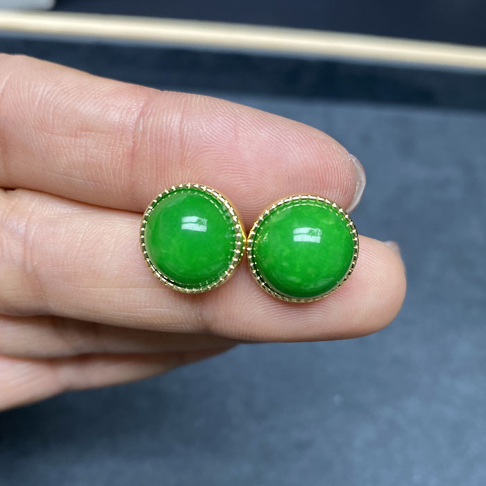 翡翠圆形耳钉女款