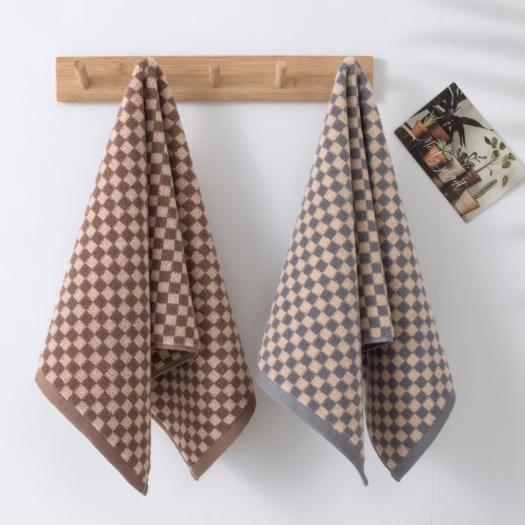 小格提花成人礼品面巾柔软吸水洗脸洗澡大毛巾2条