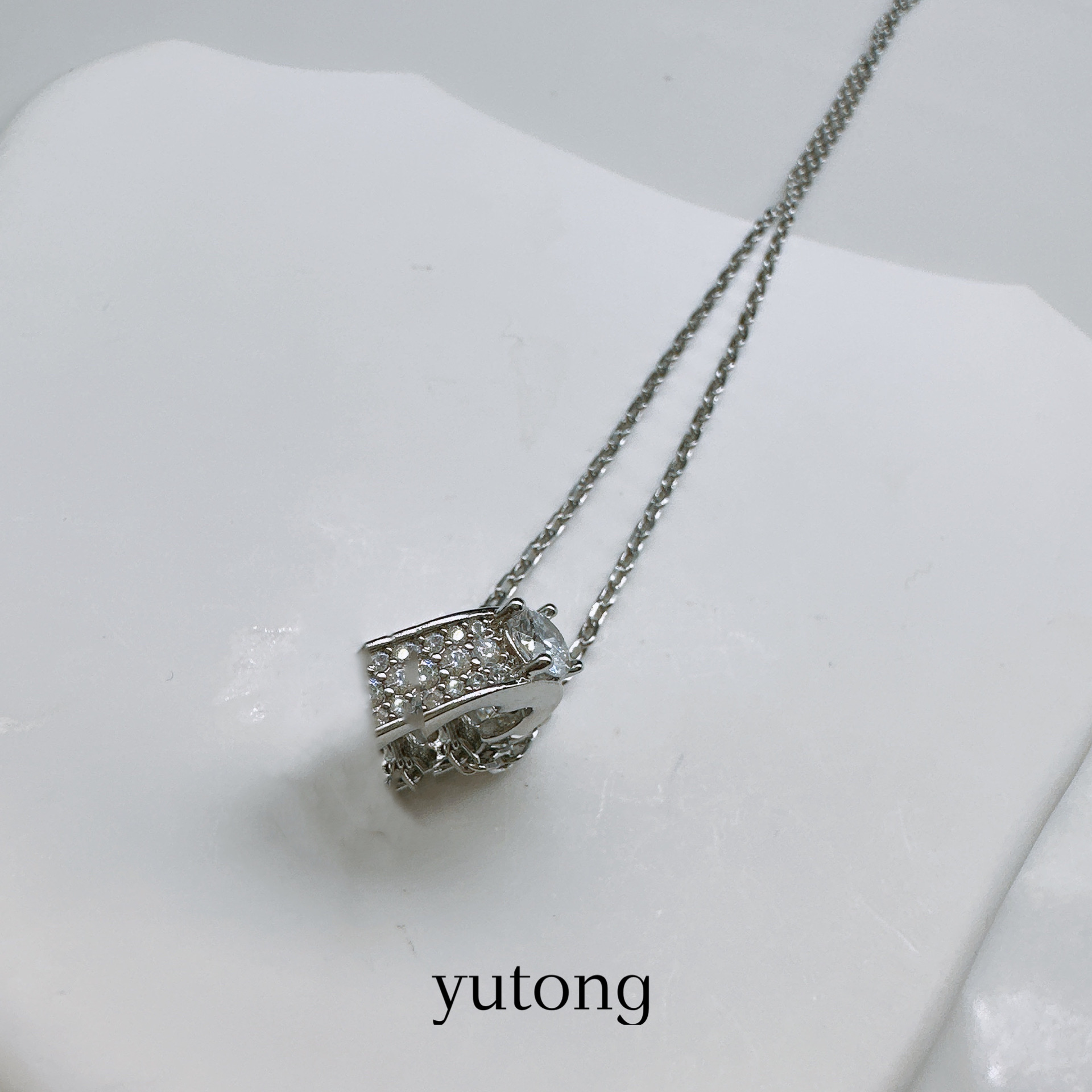 铜合金合成锆石项链 【雨桐轻奢饰品】设计款项链LWW2881U