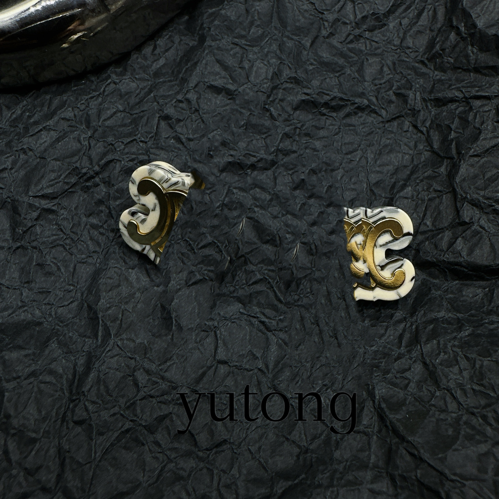 铜合金亚克力耳饰 【雨桐轻奢饰品】设计款耳环LWW488N0