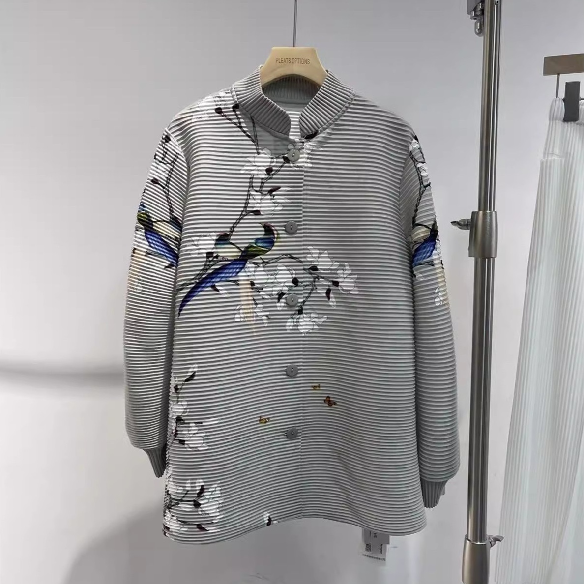 PLEATS OPTIONS/蒲黎诗鸟语花香国风褶皱印花设计加厚ol面料外套