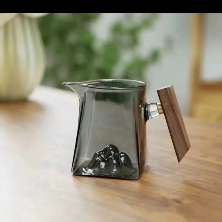 静觀 烟灰观山公道杯加厚耐热玻璃分茶杯木把家用公杯茶道中式