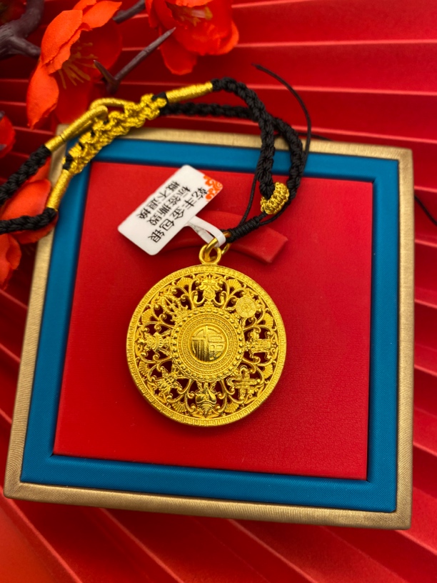 吊坠足银 足银吊坠 八宝福牌时尚百搭款可穿绳古法精美传承