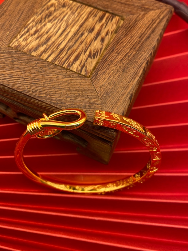 足银手镯 足银手镯 时尚百搭八宝吉言手镯