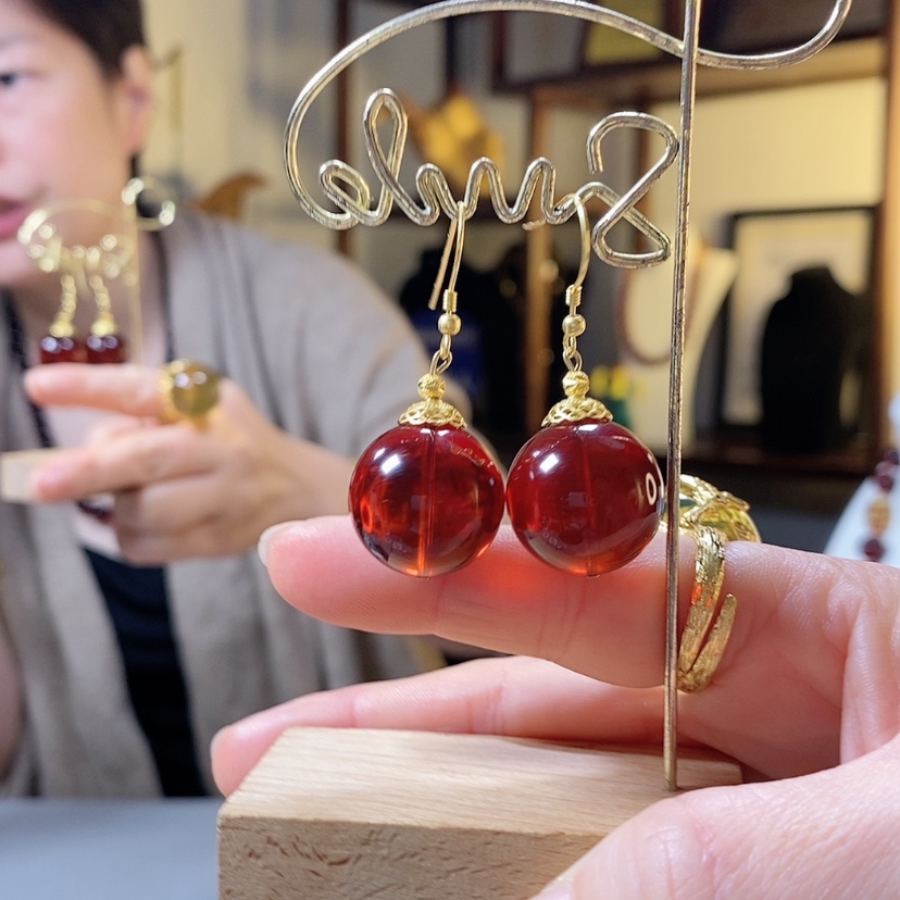 【闪购商品】琥珀耳饰未镶嵌