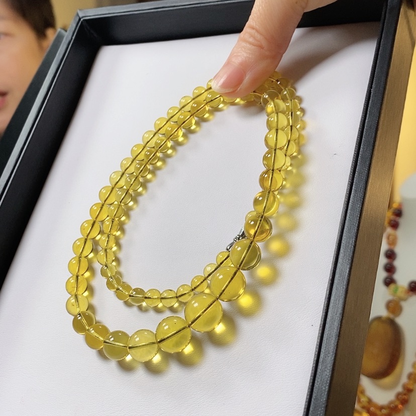 【闪购商品】琥珀颈饰未镶嵌