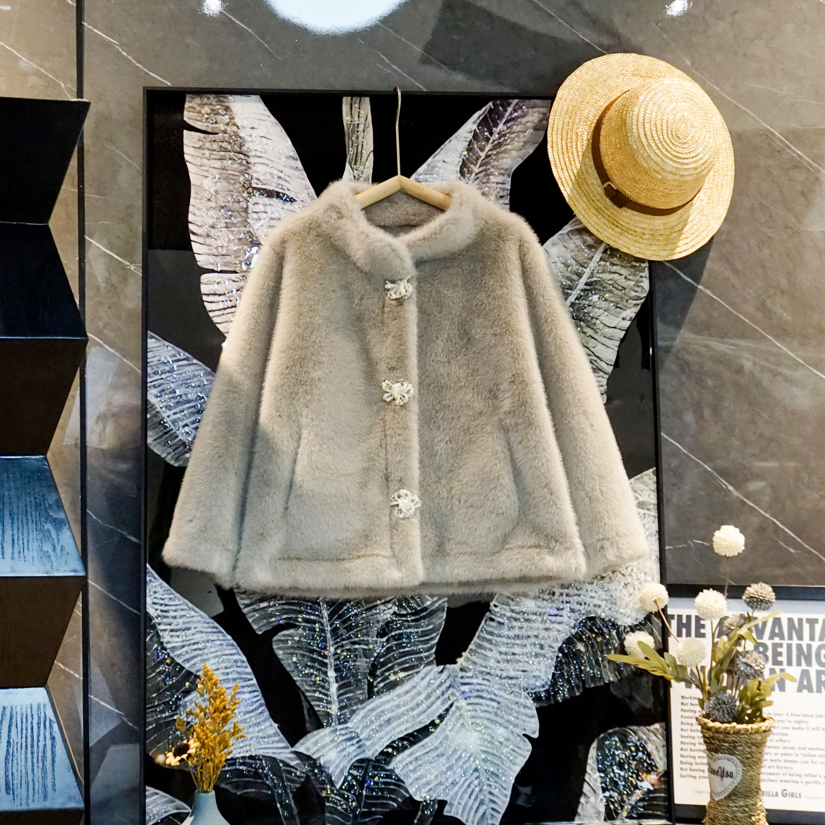 女童中大童2024新款高级感小香风欧貂绒毛绒一体外套灰色款