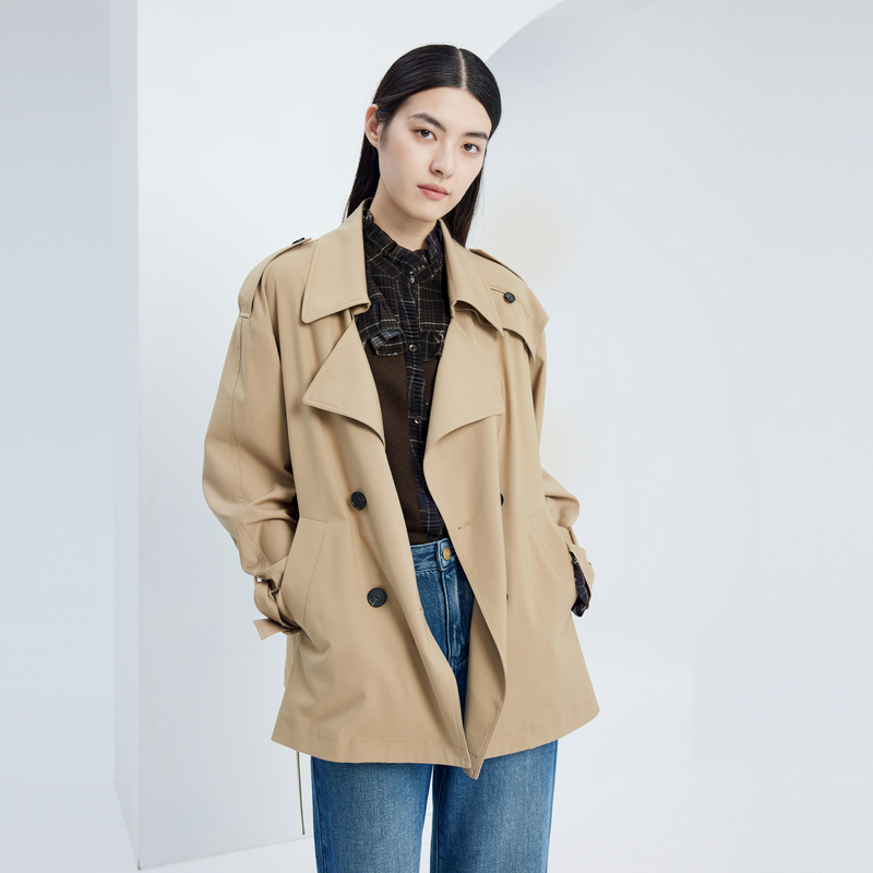 XG雪歌卡其色风衣XJ308004A373宽松个性减龄外套女士