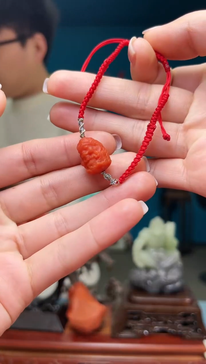 【闪购商品】南红玛瑙手链未镶嵌手链