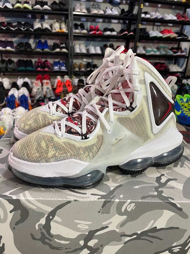 40码250/Nike LeBron 19 缓震 实战 篮球鞋 白色/红色 嘎嘎新