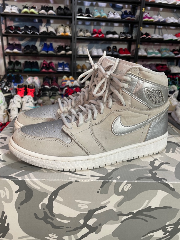42.5码270/AirJordan1休闲鞋 高帮东京限定2020/公价1099染色看图