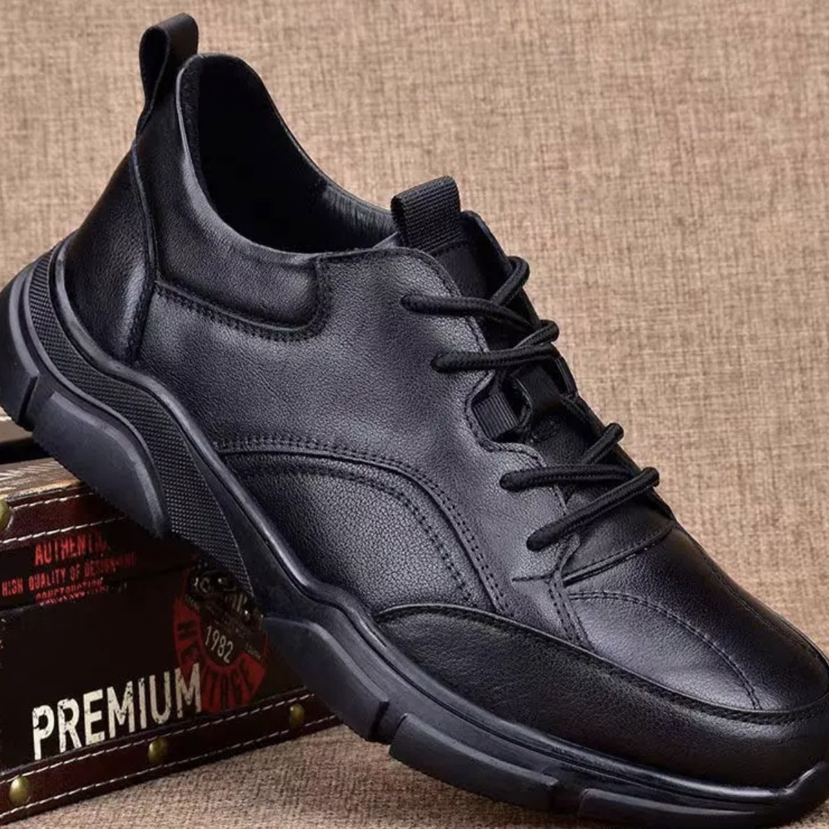 休闲男皮鞋百搭透气软底休闲鞋防滑舒适时尚潮流商务耐磨冬季秋季