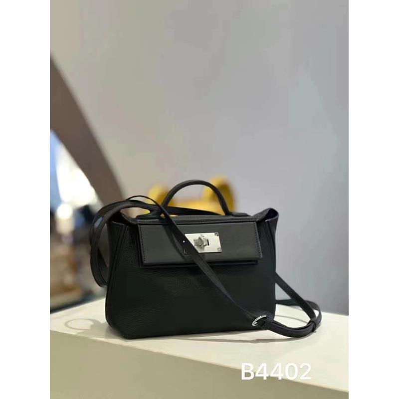 佩佩PB 包包 B4402 5085057  时尚休闲百搭黑色单肩潮流女士轻奢