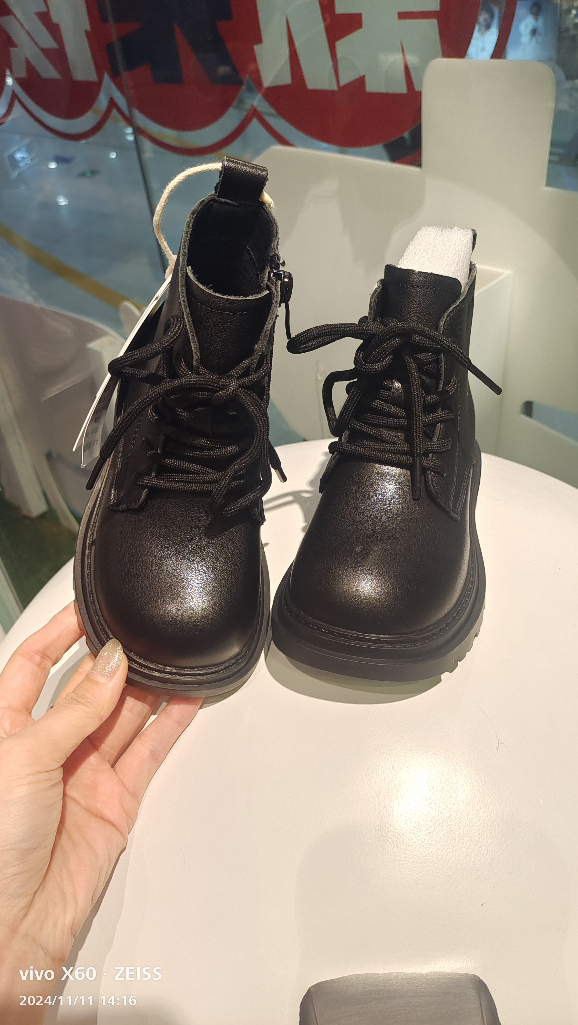 经典款   中性马丁靴