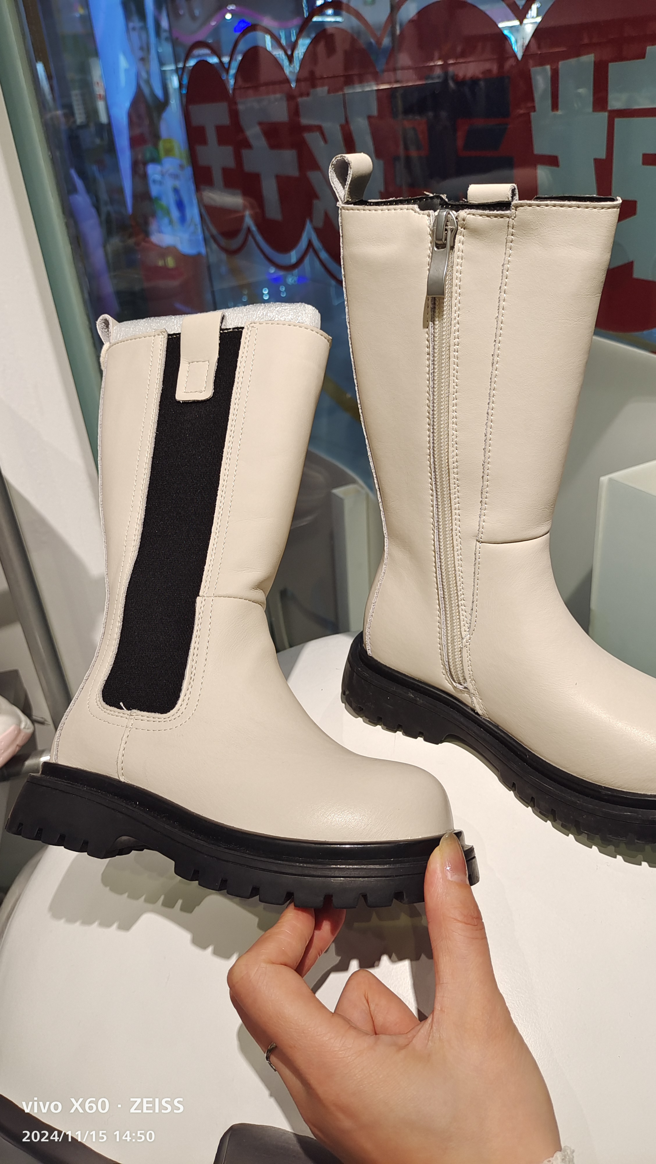 白月光  显瘦高级靴子