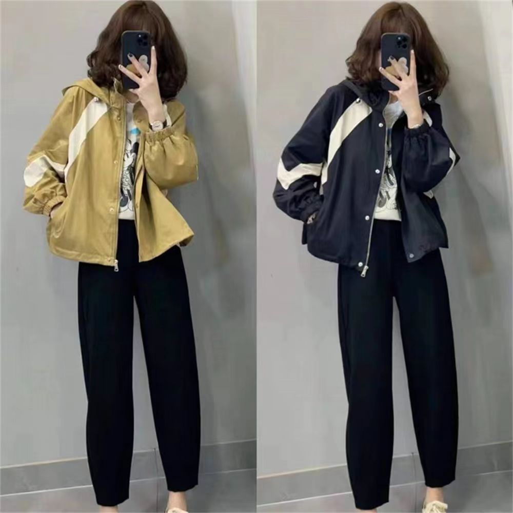 连帽冲锋衣外套女短款2024春秋季新款小个子休闲拼色工装上衣炸街