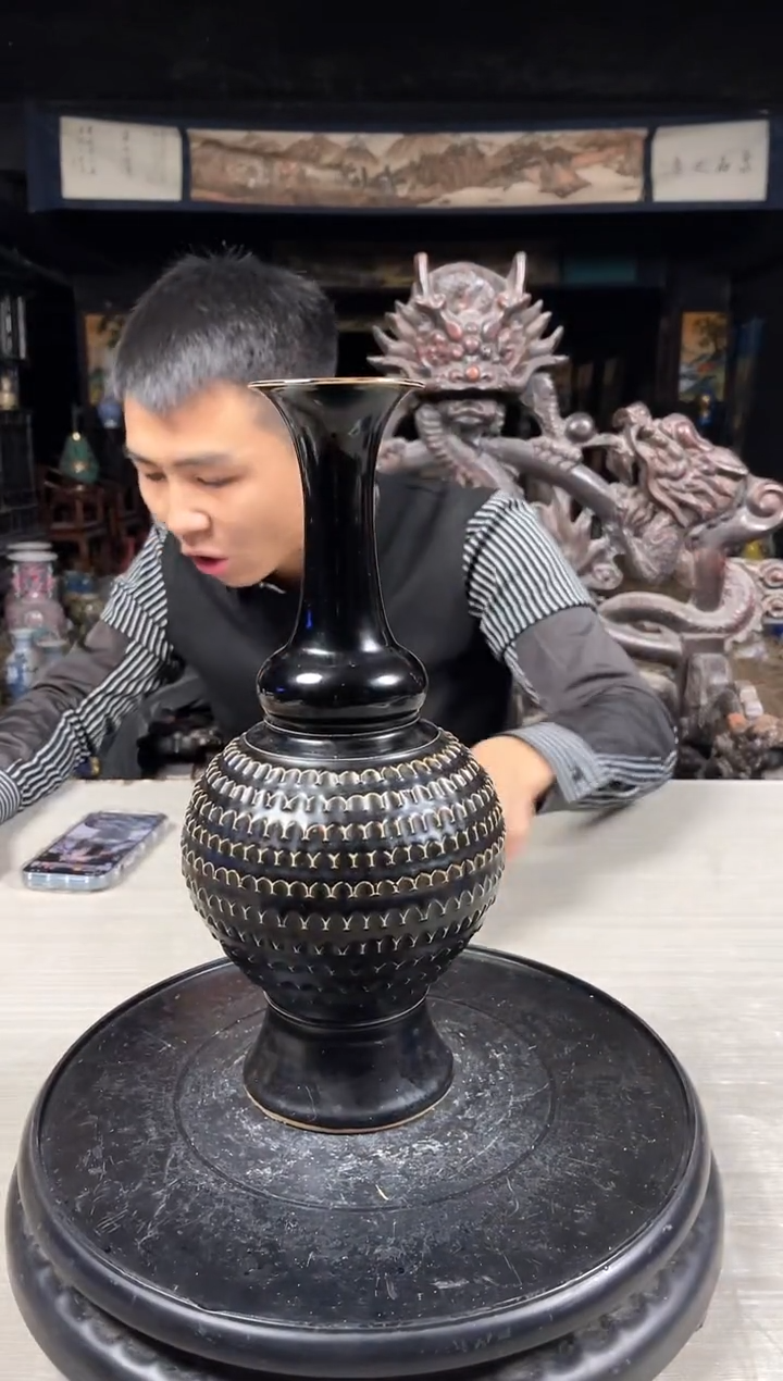 【闪购商品】陶瓷瓶Z632