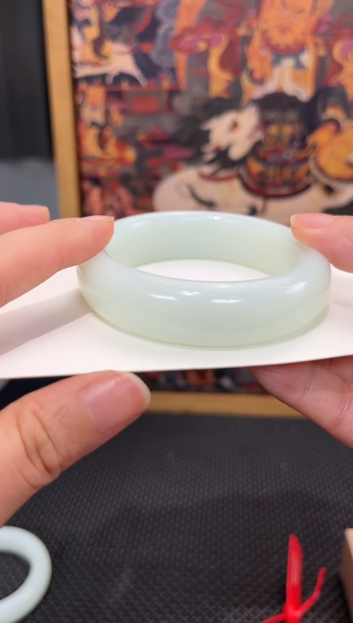 【闪购商品】和田玉手镯未镶嵌55