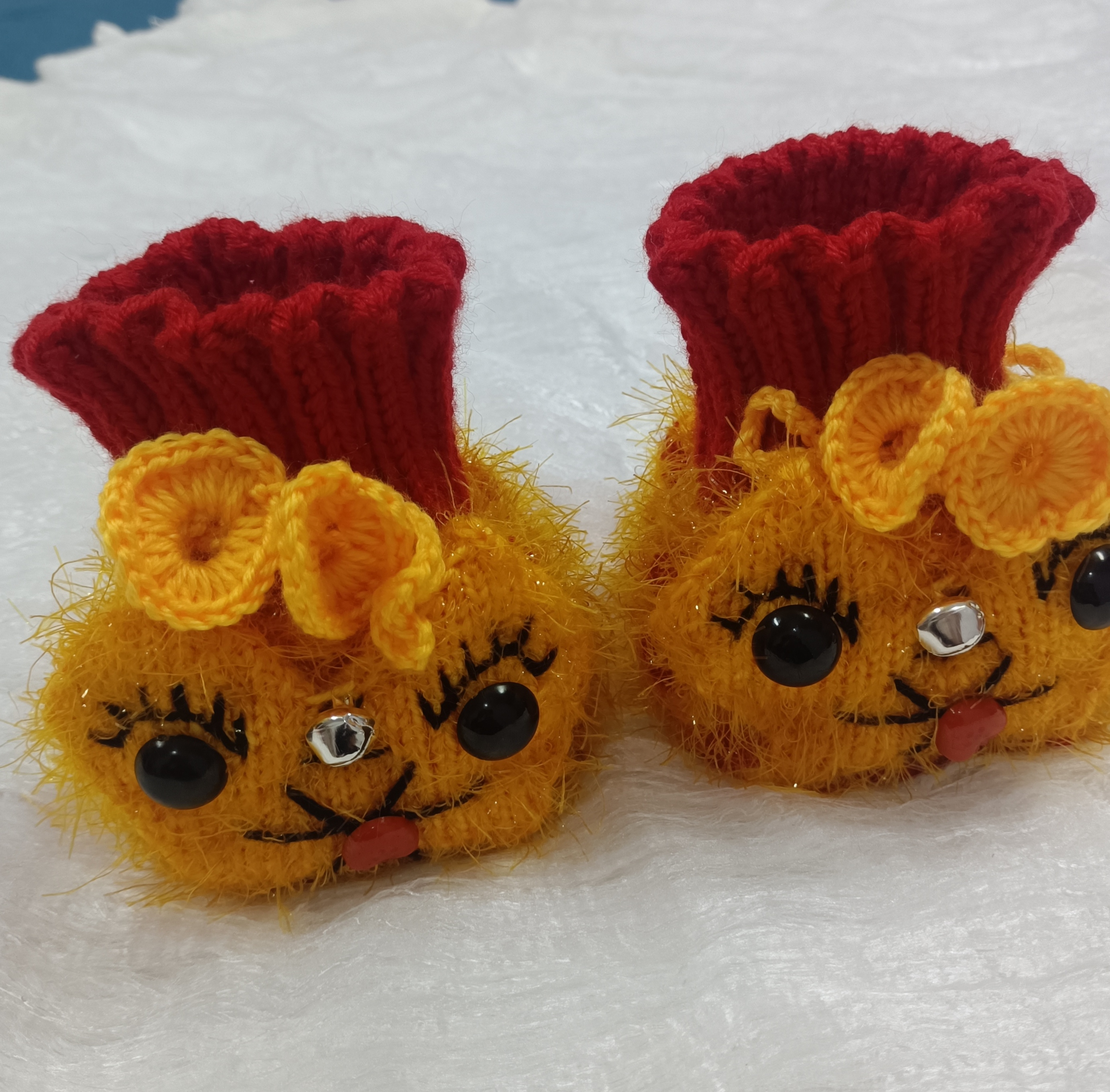 0到12个月宝宝虎头鞋儿童纯手工编织幼儿冬季保暖毛毛头鞋