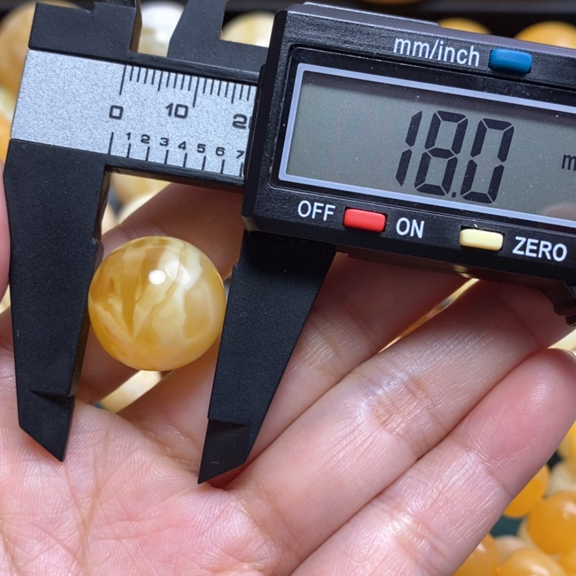 【闪购商品】蜜蜡颈饰未镶嵌