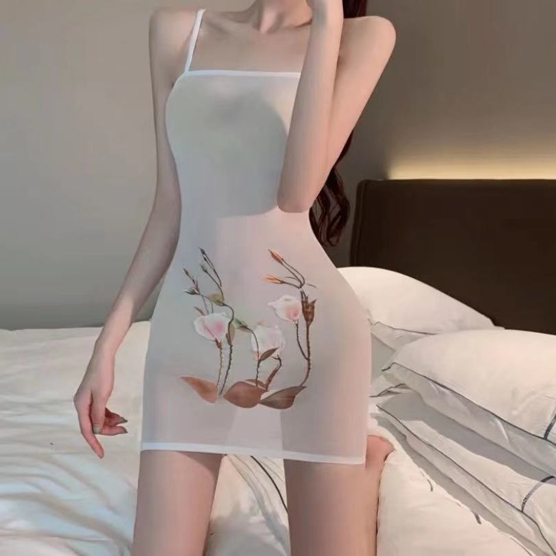 网红女主播性感睡裙小野猫吊带包臀超薄情调睡衣纯色显瘦气质白色