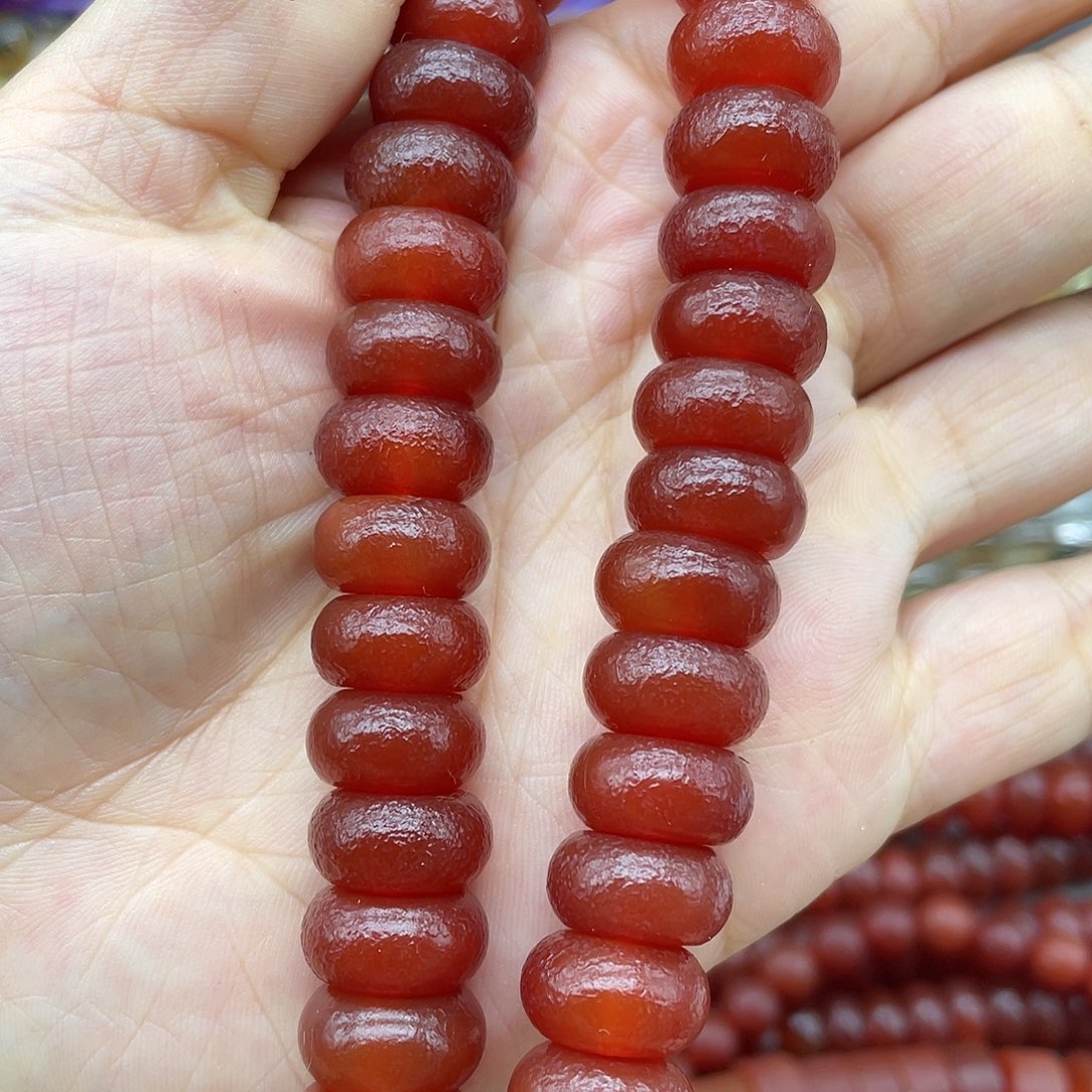 玛瑙/玉髓珠宝半成品未镶嵌包浆老玛瑙算盘14×8m半条24颗