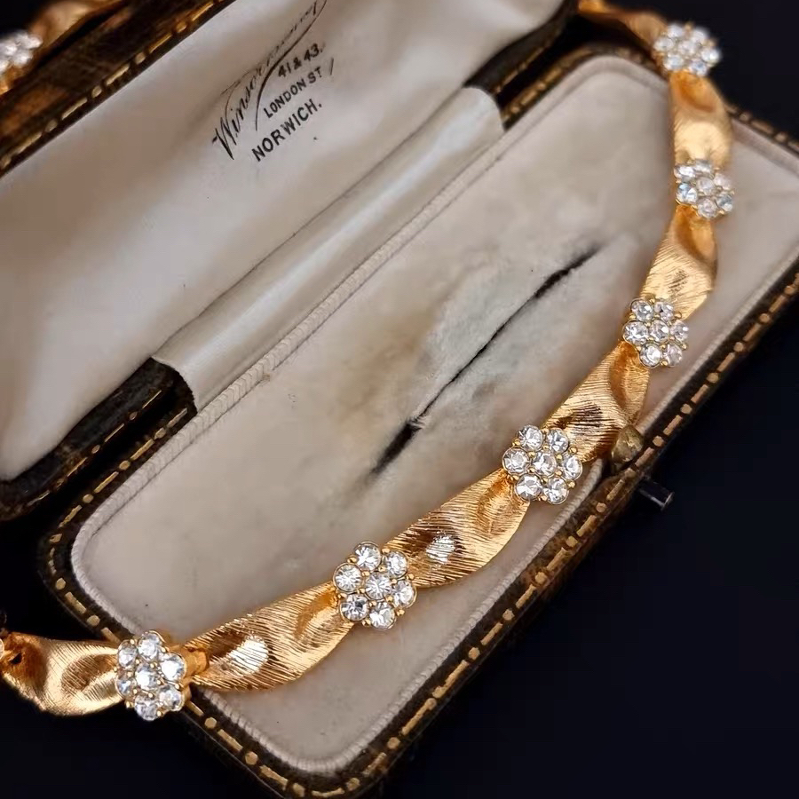 铜合金合成锆石项链 MeDo轻奢复古金色翠法丽生日缎带（36+6）气质