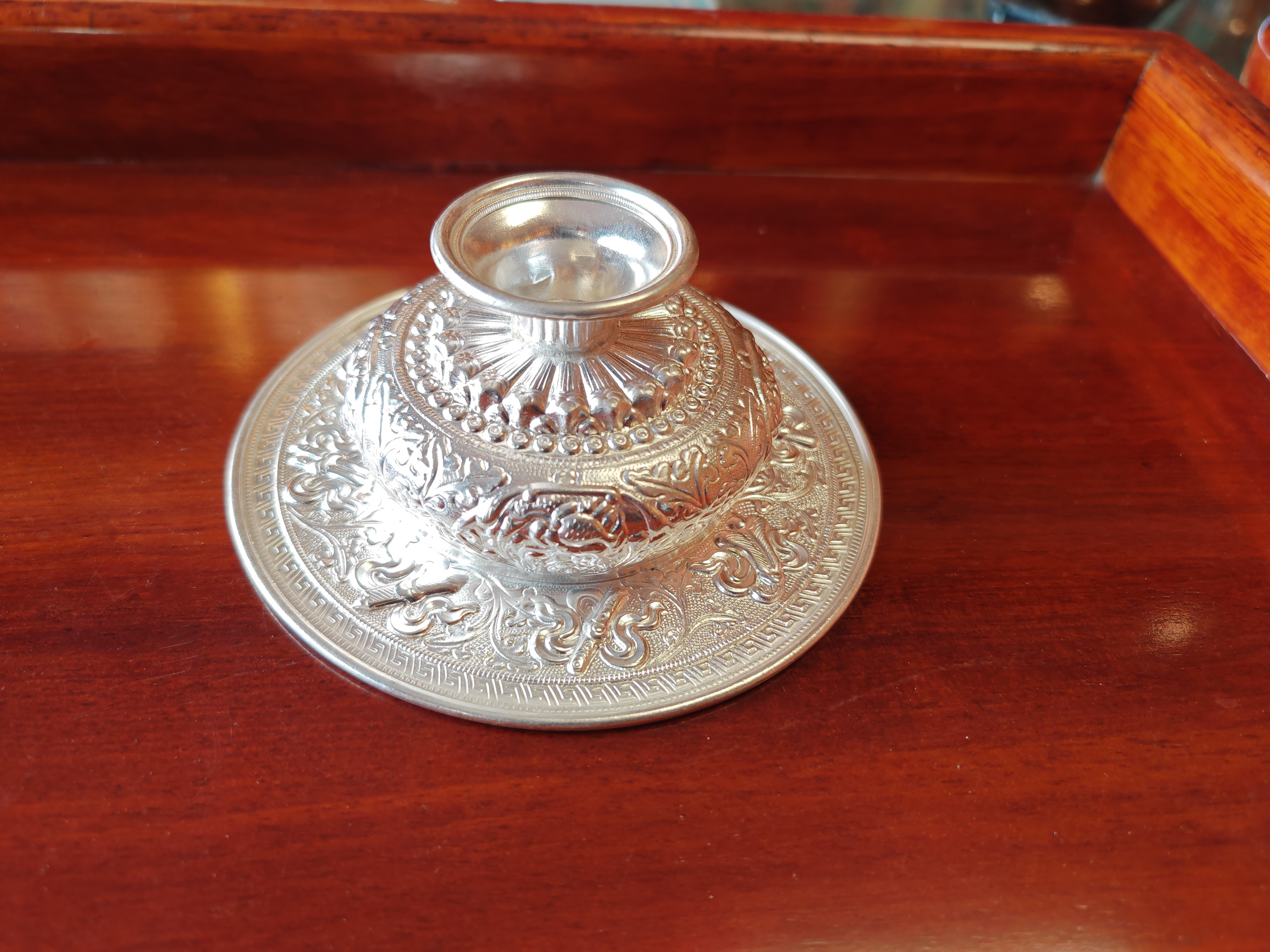 白铜碗碗盖  口径7.5公分-----14公分口径大小自己备注