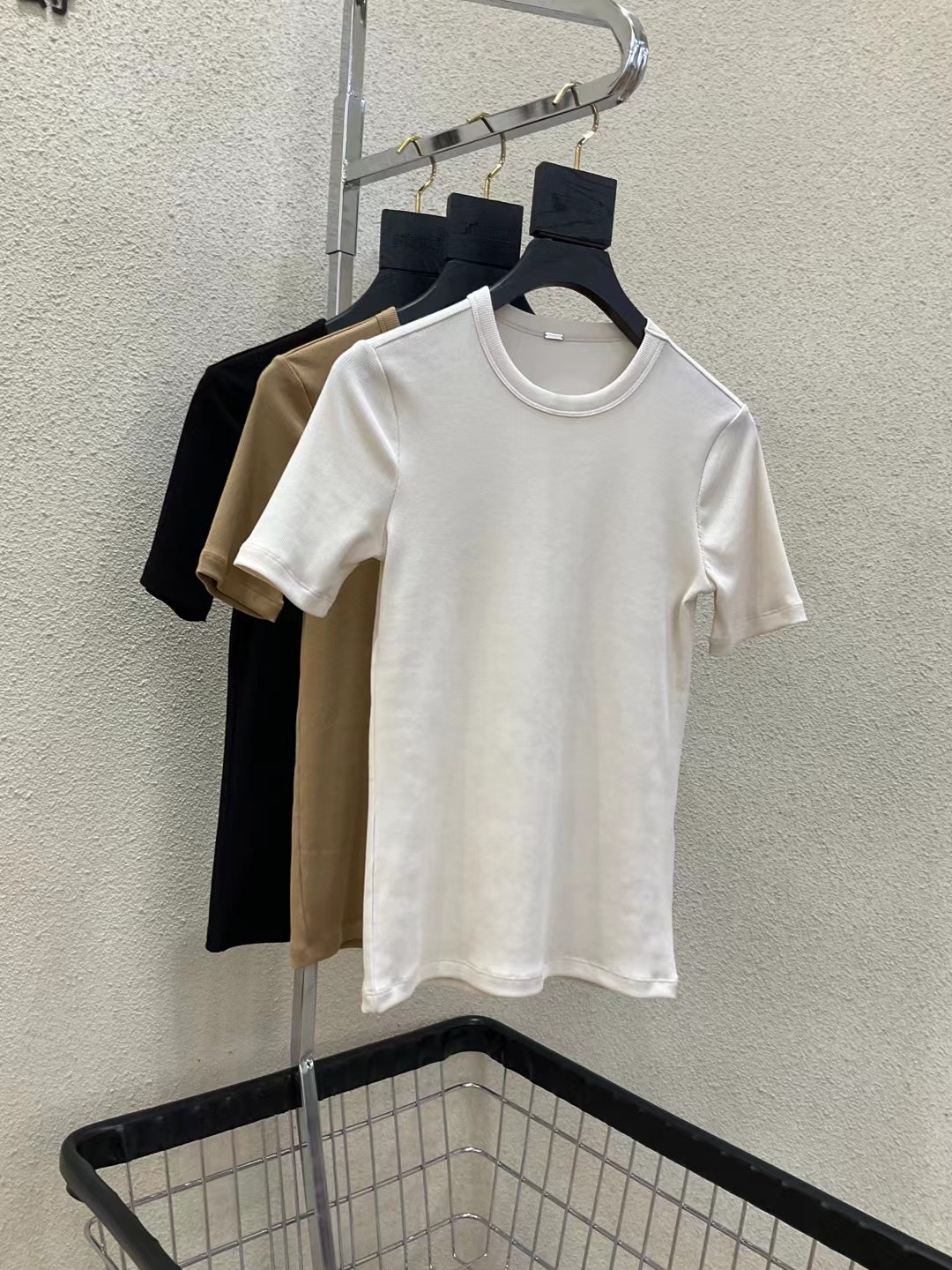 简约夏季小衫上衣209-299