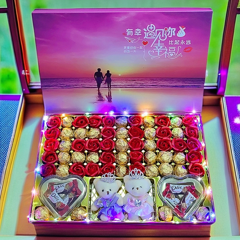 Dove/德芙圣诞节糖果巧克力礼盒装糖果礼物送女友老婆闺蜜女生日