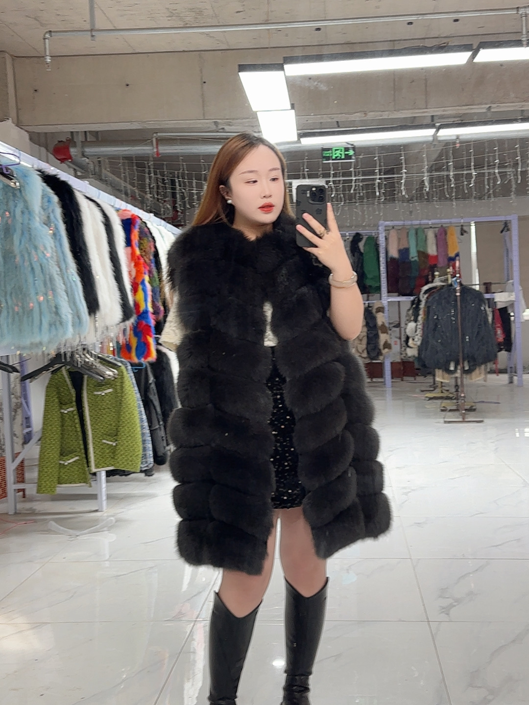 冬季狐狸整皮保暖大码长款马甲，大码显瘦高级感大码200斤马甲