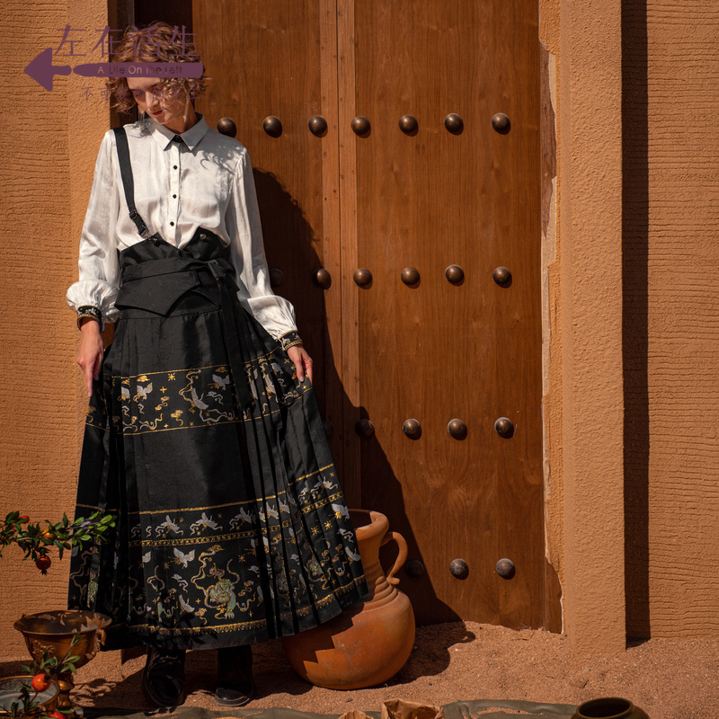 生活在左春林栖马面裙原创织金配吊带腰封无性别半身裙1932046-8