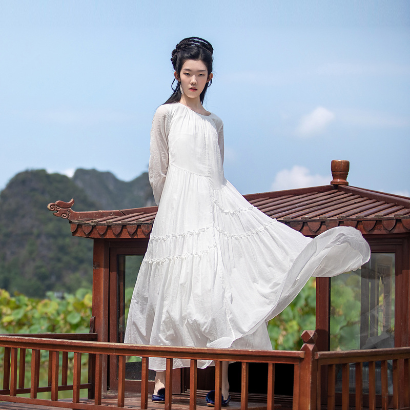 生活在左婴儿棉夏季圆领洋气宽松长袖飘逸连衣裙气质1911006