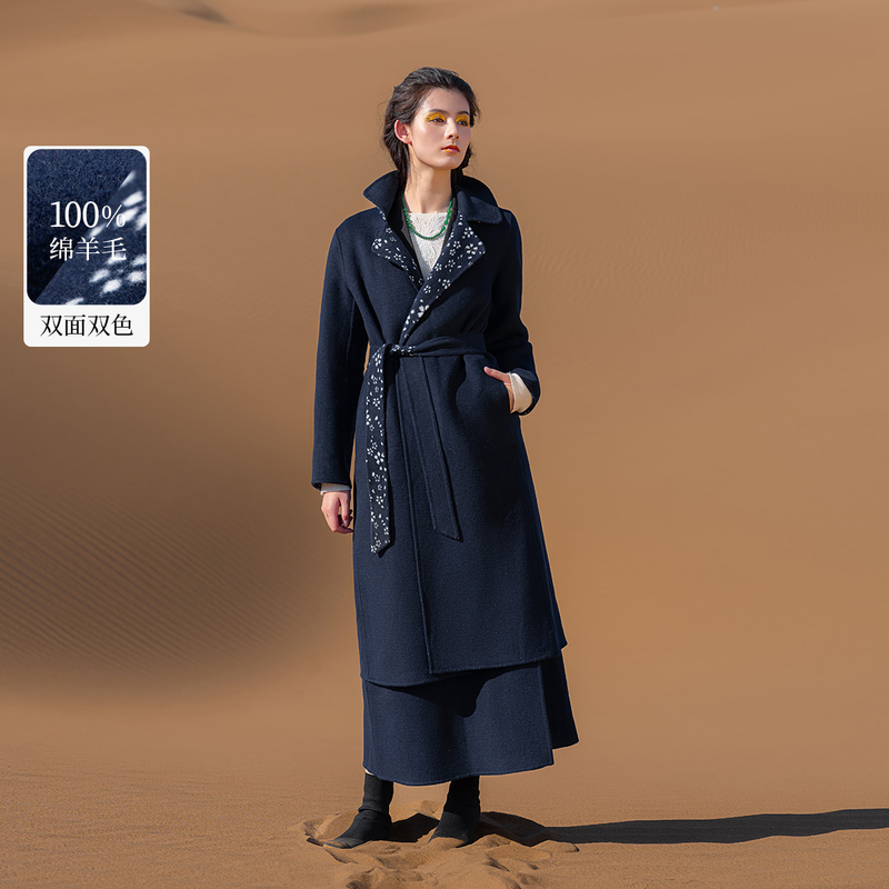 生活在左绵羊毛双面呢外套两穿气质长翻领款秋冬新品毛呢大衣女