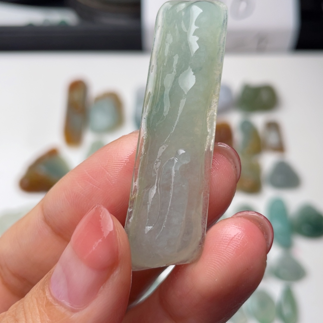 定制翡翠未镶嵌天然翡翠