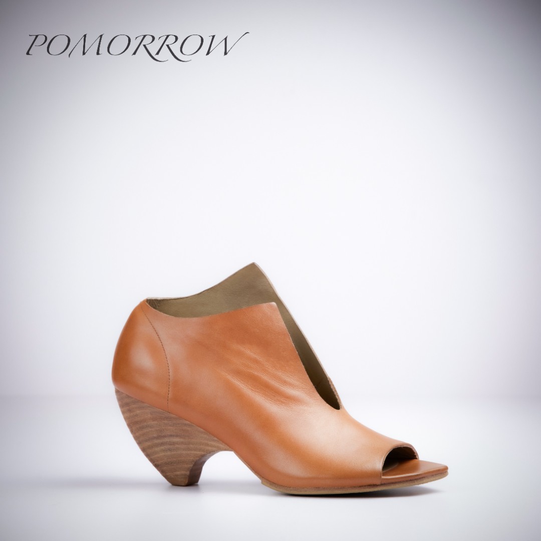 【POMORROW】真皮手工女士夏季新款时尚秋季百搭复古鱼嘴经典凉鞋