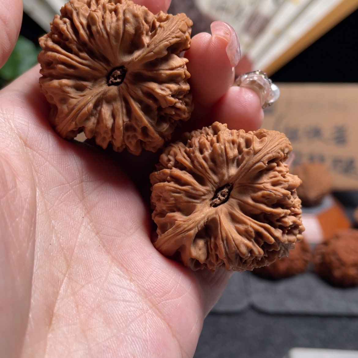 【闪购商品】文玩核桃吊坠你****忙