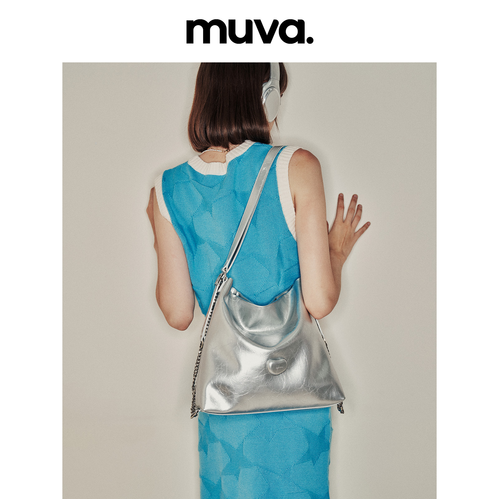 MUVA慵懒风托特包包女银色双肩包高级感大容量通勤包
