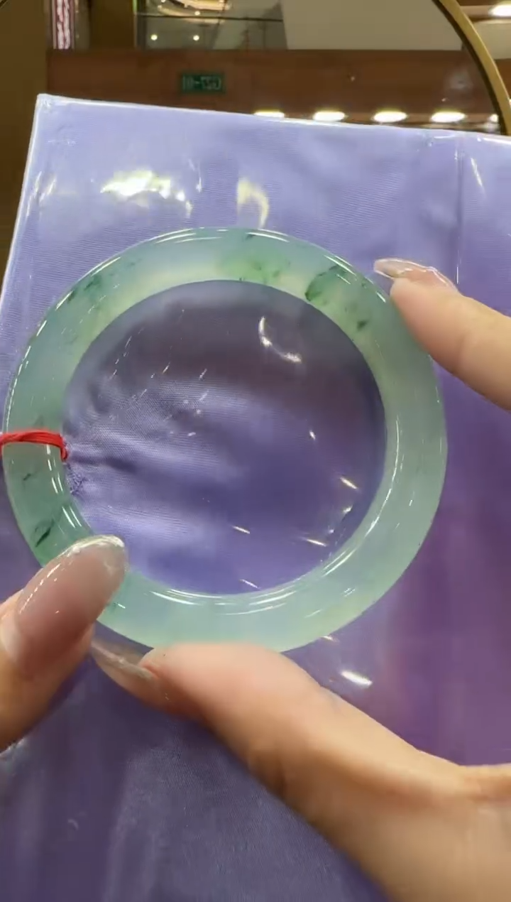 【闪购商品】翡翠手镯未镶嵌翡翠57圆