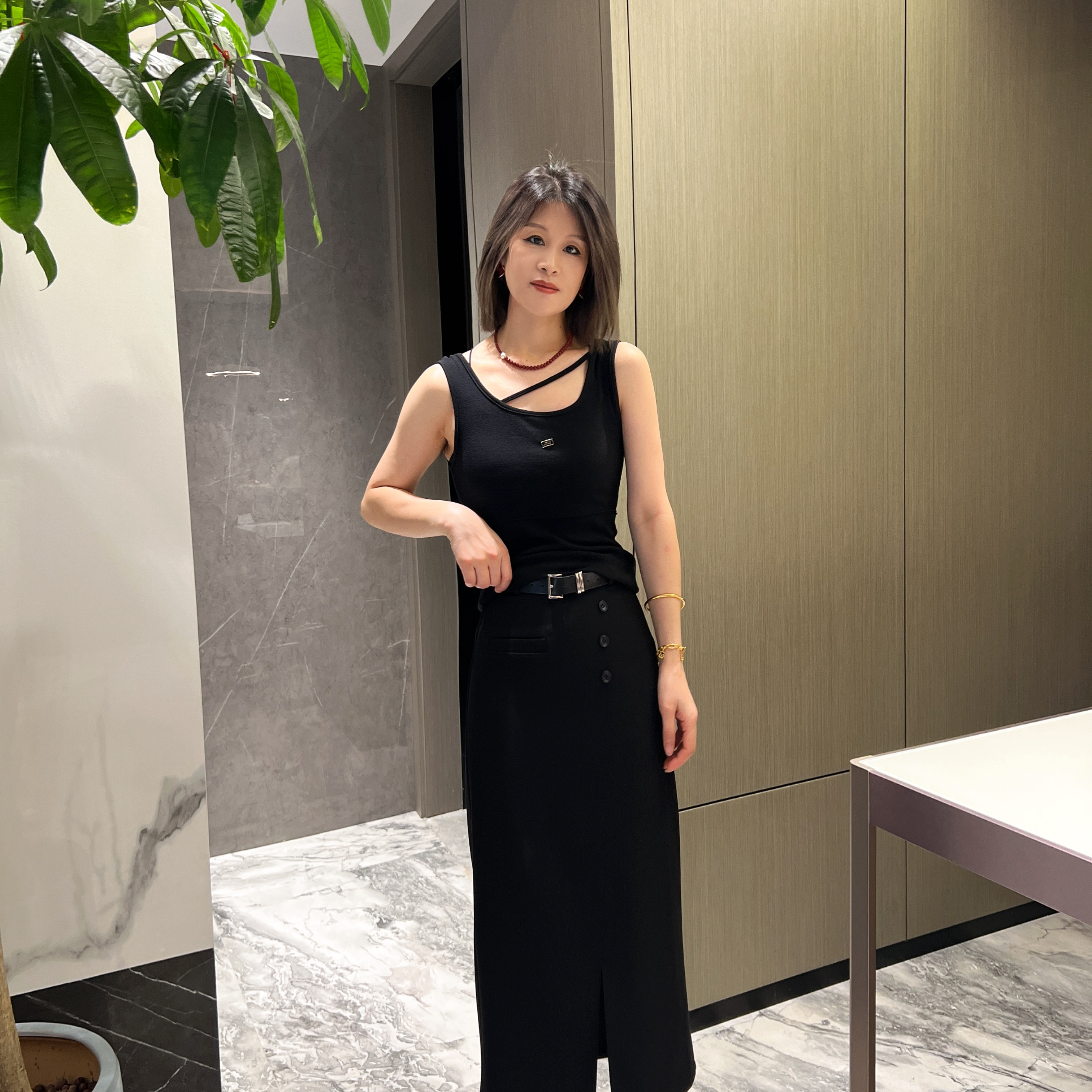 女人阁（包裙6805）24年新季新款显瘦时尚百搭包裙