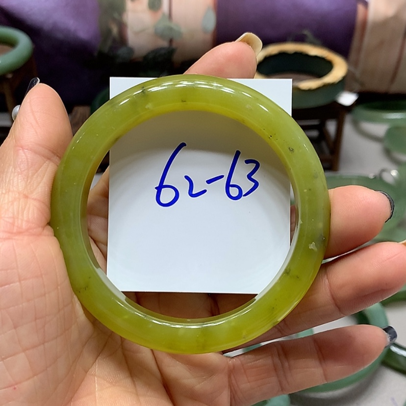 【闪购商品】蛇纹石玉手镯未镶嵌14