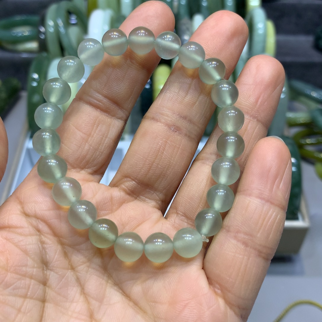 岫玉手镯未镶嵌手镯卡8117