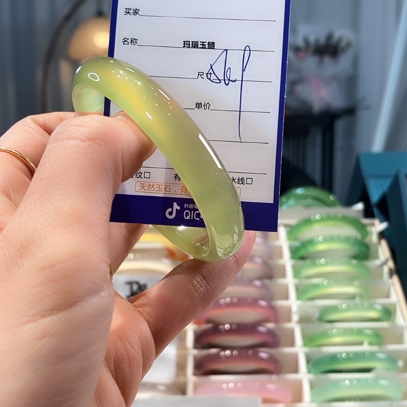 【闪购商品】玛瑙/玉髓手链未镶嵌